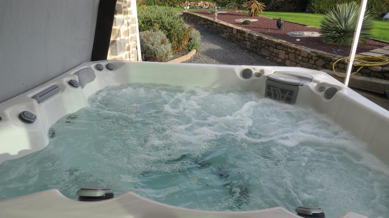 Chambre D'Hote Naturiste Ou Pas Miniac-Morvan Exterior foto